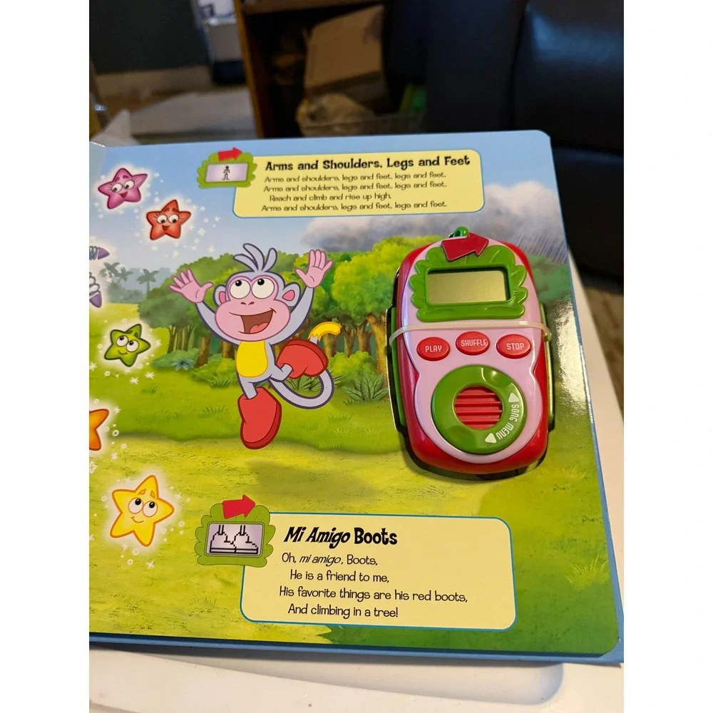 VTG Nick Jr Dora the Explorer Music to Go Play-a-Song Book with Toy Music Player